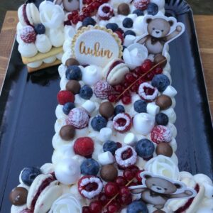 Number cake fruits rouges Number cake fruits rouges